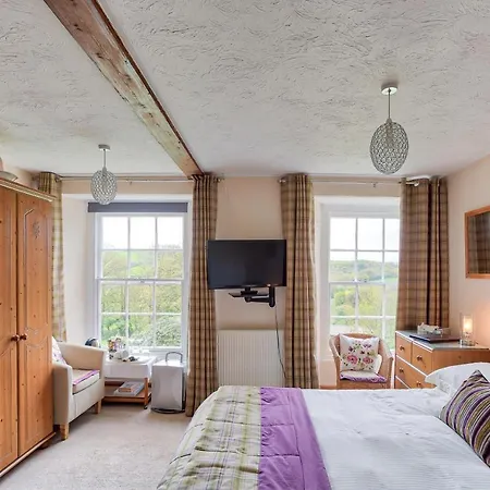 Bed & Breakfast Tregolls Farm B&B
